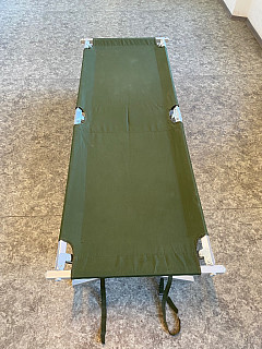 Polní lehátko NATO