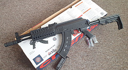 Samopal Crosman AK1