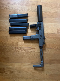 VMP-1X SMG, 6 zásobníky + tlumič