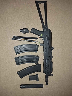 Prodám levně nové Cyma AKS-74UN včetně vybavení.