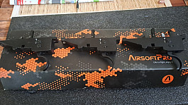 Přebytečné díly.