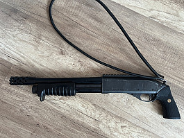 Tokyo Marui M870 breaching