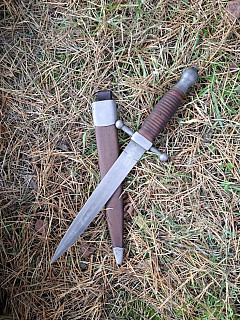 Švýcarská dýka Basilard