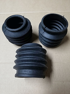 GAZ 69, GAZ 21 Volga Manžeta kardanu a iné n.d.