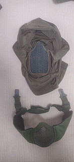 Airsoft maska na helmu či kukla