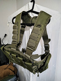 Taktická vesta chest rig Misson (MFH, oliv) 