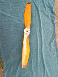 Dřevěná letecká vrtule