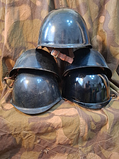 Helmy civilní obrany 