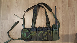 Chest rig AS-Tex, sumky Fenix Protector..