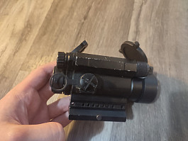 Kolimátor Operátor od značky theta optics