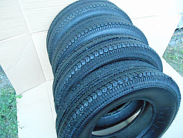 Pneumatiky ID- 195 (185 - 14 / 7,35 - 14) na Gaz 24 Volha. Nové