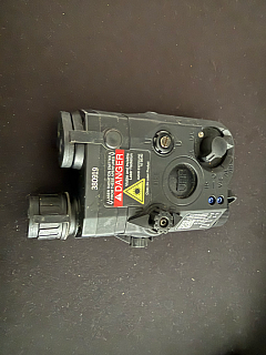 FMA AN/PEQ15 (svítilna + laser)