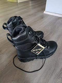 Boty polní lehké vel. 9