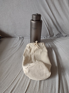 Láhev na vodu z titanu Tomshoo Titanium 0.7 L