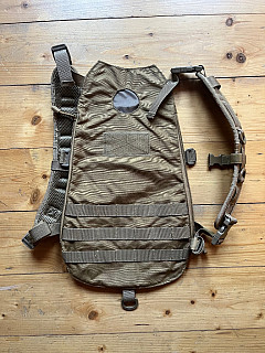 Batoh(obal) na camelback