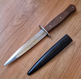 NĚMECKÝ nůž do boty - pěkná replika Denix