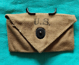 WW2 first aid pouch M1924