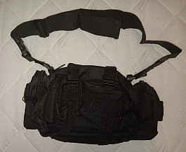 Nová taktická taška s molle systémem v černé barvě