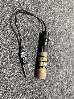 Svítilna Fenix UC35