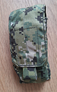 Originál US Navy AOR2 sumka SMOKE GRENADE POUCH, Eagle Industries, nová
