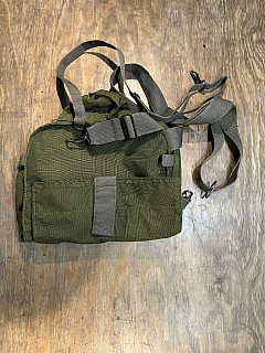 US Army pouzdro na plynovou masku