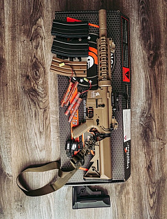 AEG M4 Lancer Tactical