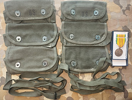 US army Vietnam sumky na granáty a medaile 