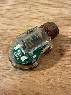 MANTA STROBE INSERT BADGE HOLDER ZIP HOLDER DRŽÁKY NA BRÝLE FOLIAGE GREEN MBITR SUMKA NA VYSÍLAČKU SUREFIRE RED FILTER