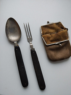 Starožitný skládací příbor Hoboes