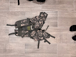 Vesta taktická LBW ACU AT-DIGITAL TEESAR