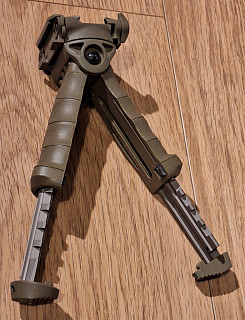 Ručka / nožičky na RIS, kopie FAB Defense T POD G2, použitá, coyote 