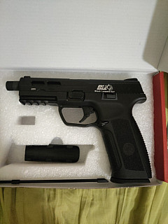 Airsoft pistole ICS XAE 