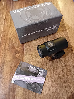 Vector optics maverick iv mini magnifier