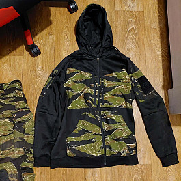 Tiger Stripe/Černá HELIKON mikina ROGUE