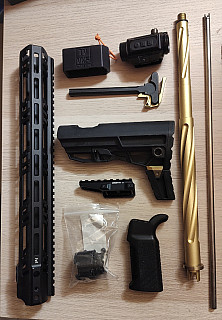 Tokyo Marui – M4 airsoft věci (viz foto)