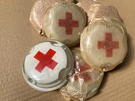 Uaz 452 buchanka sklo s červeným krížom