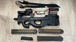 P90 + příslušenství