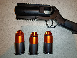Granátomet 40mm + King Arms granáty