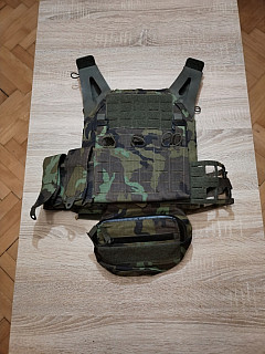 Nosič plátů Demon