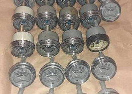 Tatra, Praha,  ukazatele.