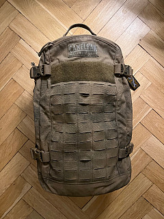 Camelbak HAWG Coyote