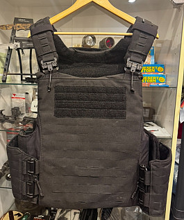 First Spear vesta  siege-r optimized cerna XL