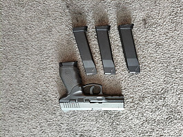 PT24-7, CO2, NB + 3ks zásobníků 