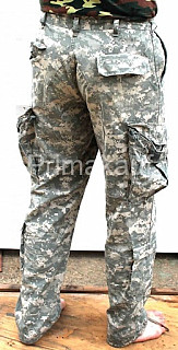 Hledám dodavatele originálních uniforem z USA.