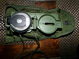 US ARMY KOMPAS originál CAMMENGA MILITARY COMPASS 