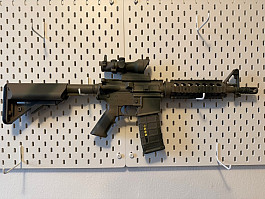 M4A1 CBQ celokov + ACOG