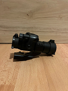 Kolimátor typu Aimpoint