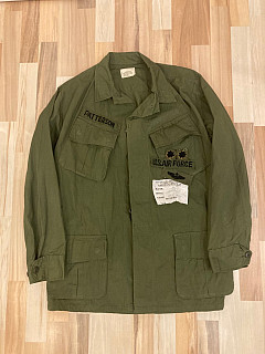 Vietnam, rip-stop tropická blůza.