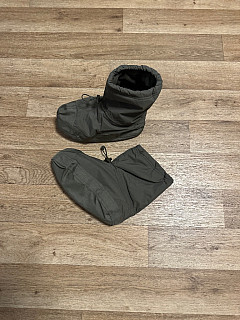 Carinthia návleky vel. M