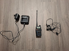 Vysílačka Baofeng UV 5R